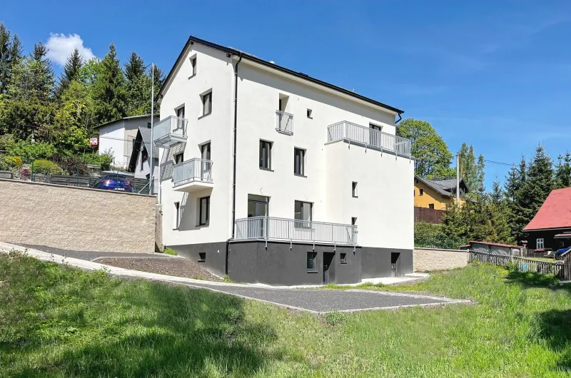 Koupelna s přírodními materiály — apartmán A.5 — apartmán A.5